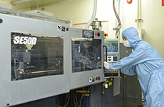 Molding process area